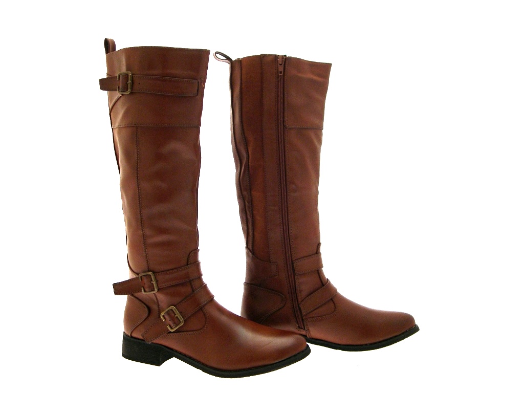 Browse Dune London's new range of ladies knee high boots. Go flat for the day, then vamp it up by night with our heeled styles. The new must-have that will instantly update your look. Waltz into Winter with new in knee high boots, whether you opt for on trend red styles and stiletto heels or go for.